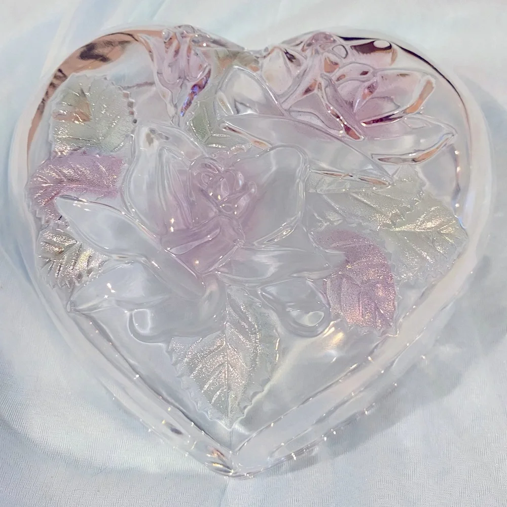 MIKASA HEART DISH - Picture 2 of 4